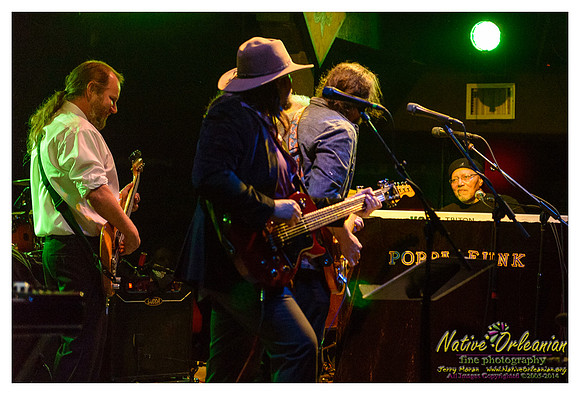 art_neville_cha_dooky_do_tipitinas_jm_111614_006