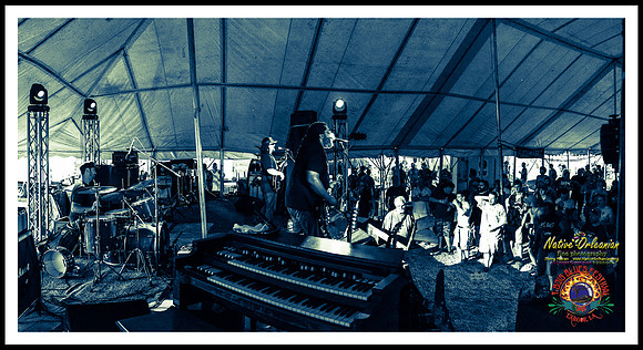 alvin_youngblood_hart_tbois_blues_fest_jm_032015_003