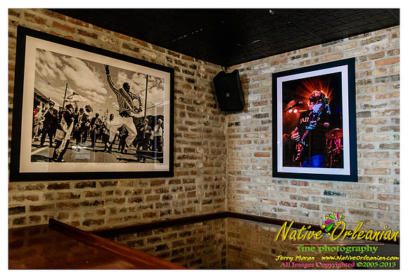 acme_oyster_house_french_quarter_art_install_jm_080412_001