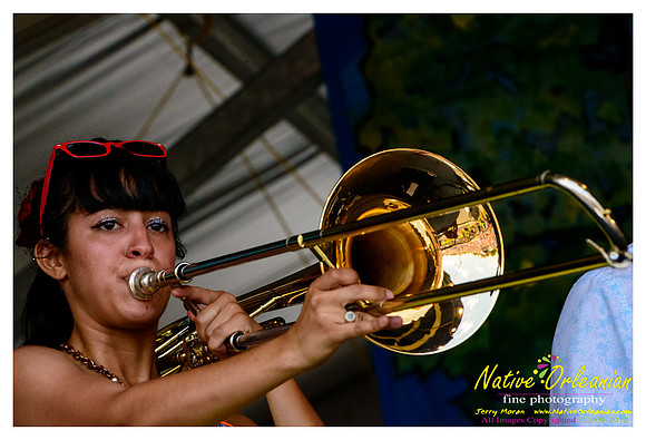 flow_tribe_jazz_fest_jm_050312_006