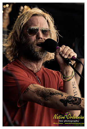 anders_osborne_jazz_fest_jm_050512_006