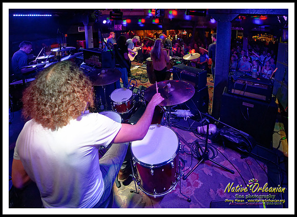 anders_osborne_tipitinas_jm_042216_022