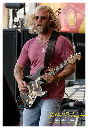johnny_sansone_jazz fest_jm_042912_004