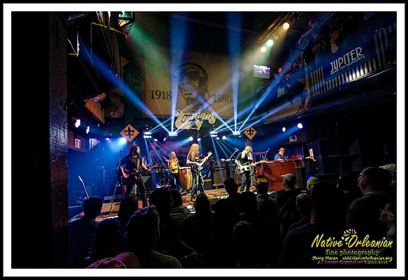 anders_osborne_tipitinas_jm_042216_017