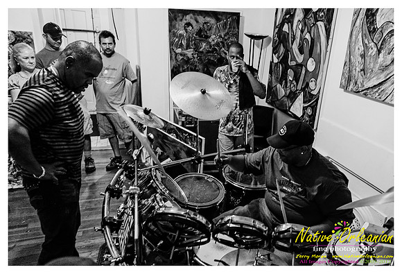 drum_battle_frenchys_jm_042612_016