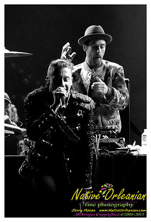 macklemore_and_ryan_lewis_voodoo_music_experience_jm_nofp_110113_002