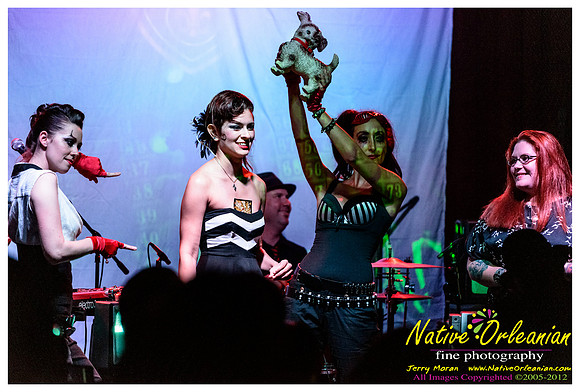 no_bingo_show_dba_jm_071112_011