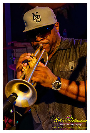 big_sams_funky_nation_the_blue_nile_jm_092212_011