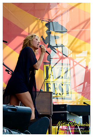 grace_potter_jazz_fest__jm_050412_005