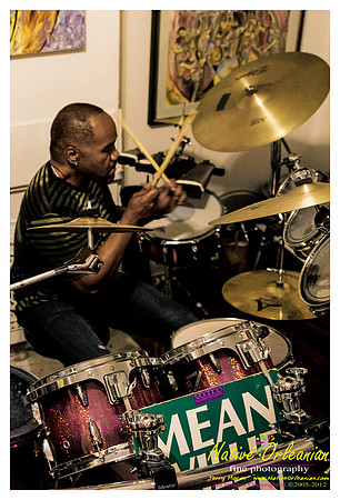 drum_battle_frenchys_jm_042612_010