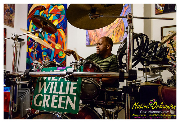 drum_battle_frenchys_jm_042612_007