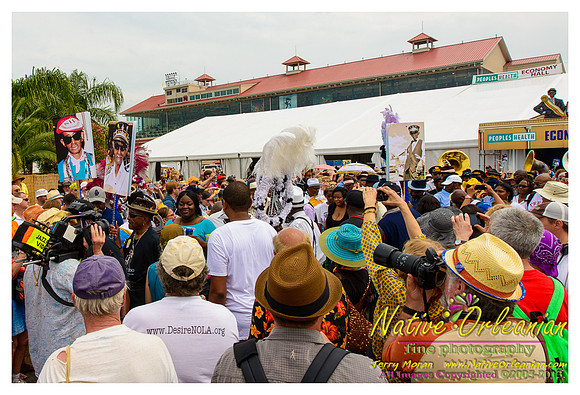 uncle_lionel_jazz_fest_second_line_jm_042813_002
