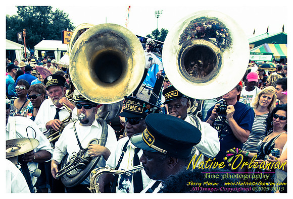 uncle_lionel_jazz_fest_second_line_jm_042813_011