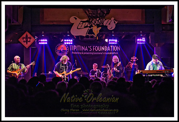 radiators_40th_Anniversary_tipitinas_jm_012118_016