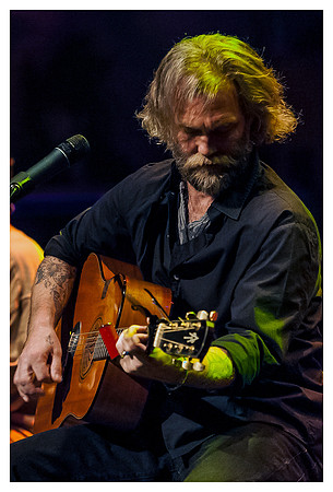 allig_anders_acoustic_jm_121211_004