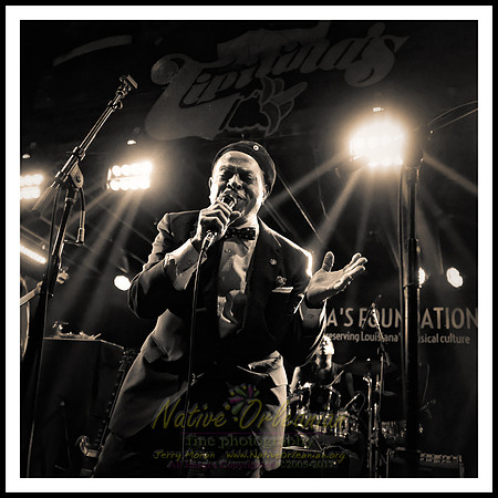 anders_osborne_xmas_spectacular_tipitinas_jm_121717_017