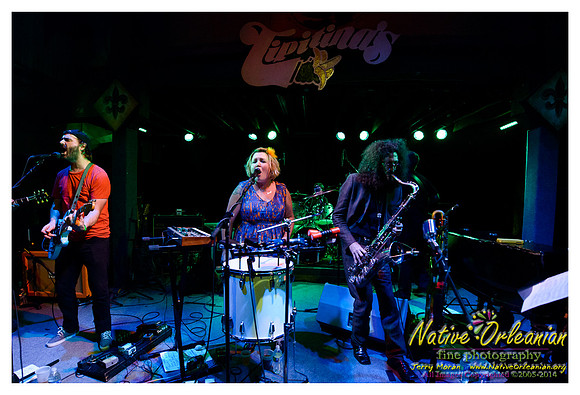 the_tangle_tipitinas_jm_080814_015