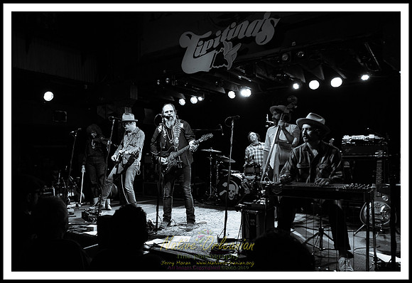 steve_earle_tipitinas_jm_062322_019