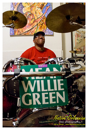 drum_battle_frenchys_jm_042612_013