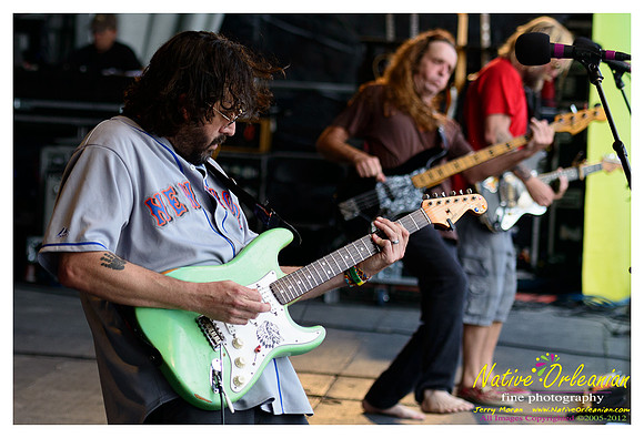 anders_osborne_jazz_fest_jm_050512_011