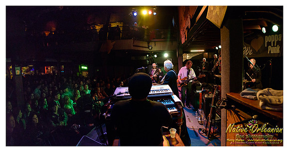art_neville_cha_dooky_do_tipitinas_jm_111614_003