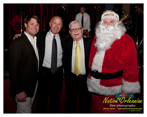 starring_11_xmas_Dec_10_2011_jm_001