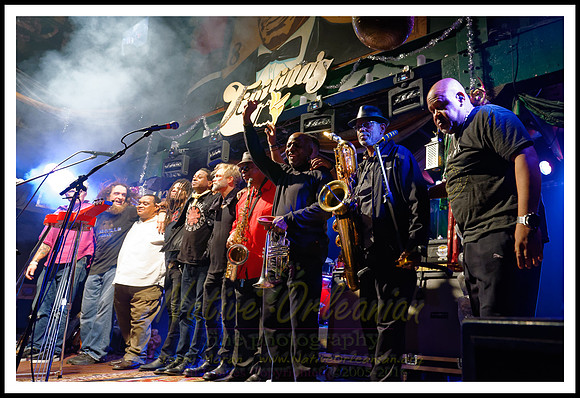 anders_osborne_Tipitina's_Christmas_Spectacular_jm_121816_049