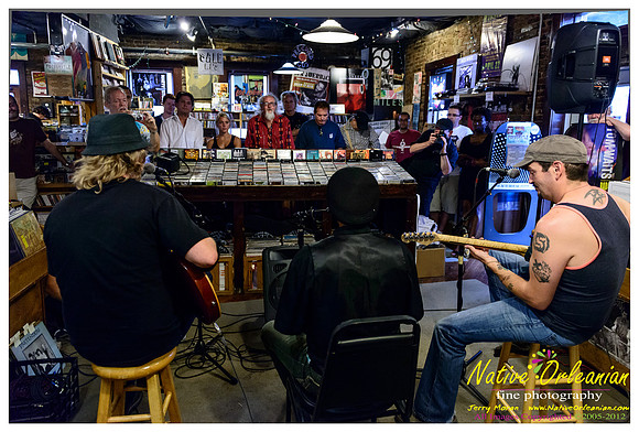 rsb_grimeys_instore_jm_061512_003