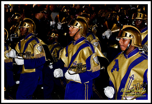lombardi_gras_saints_super_bowl_jm_020910_006