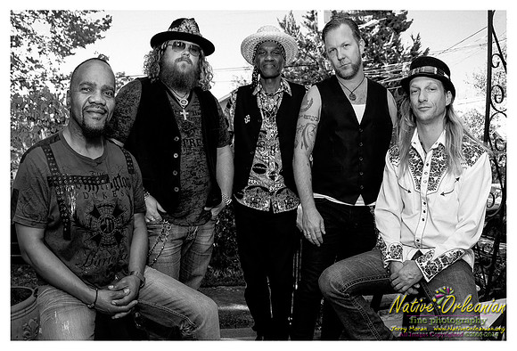 royal_southern_brotherhood_promo_shoot_jm_101414_009