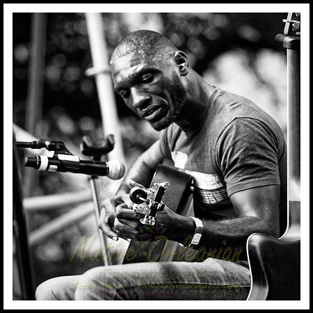 cedric_burnside_project_crescent_city_blues_bbq_fest_jm_101616_002