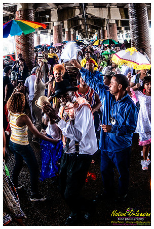 uncle_lionel_second_line_post_mahalia_jm_072012_032