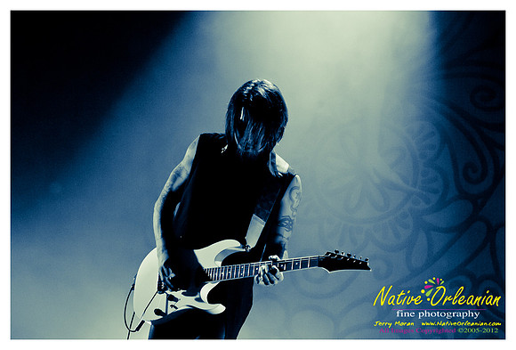 janes_addiction_Oct_31_2009_jm_001