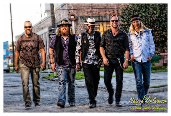 royal_southern_brotherhood_promo_shoot_jm_101414_003